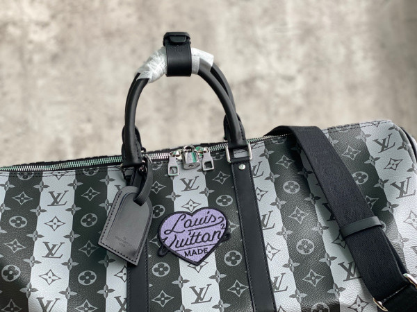 l0*is V*t0n keepall bandouliÈre 50