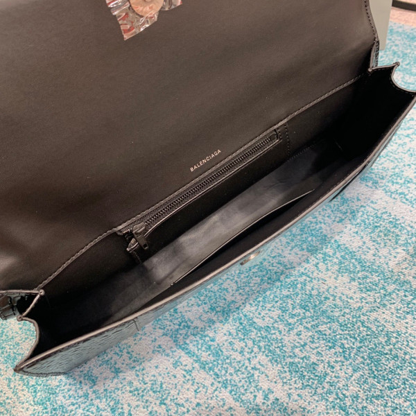 Ba*len*cia*ga  hourglass stretched top handle bag