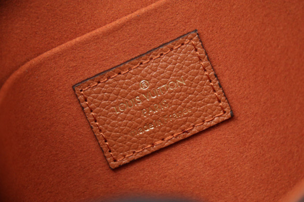 l0*is V*t0n pochette fÉlicie