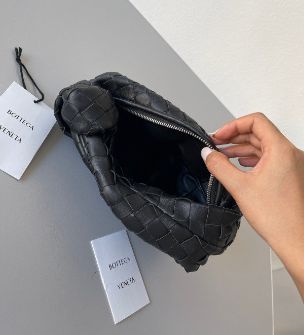 bo*te*ga Ve*ne*ta mini jodie