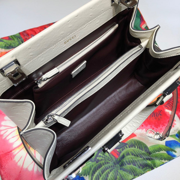 G*u*i zumi small top handle bag