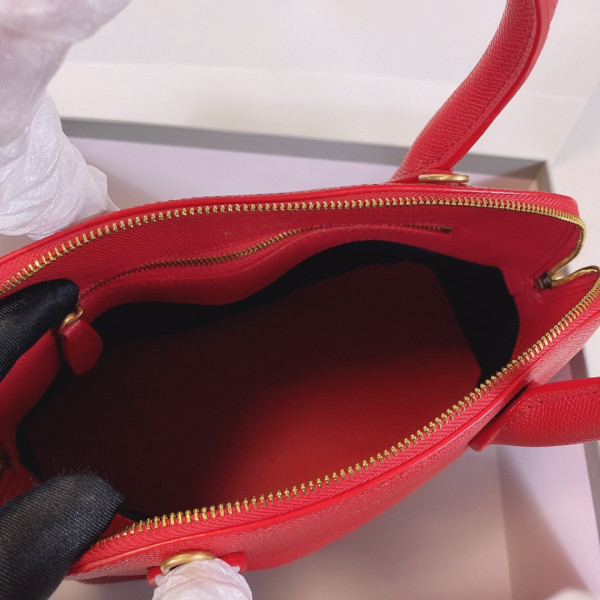 Ba*len*cia*ga ville top handle s