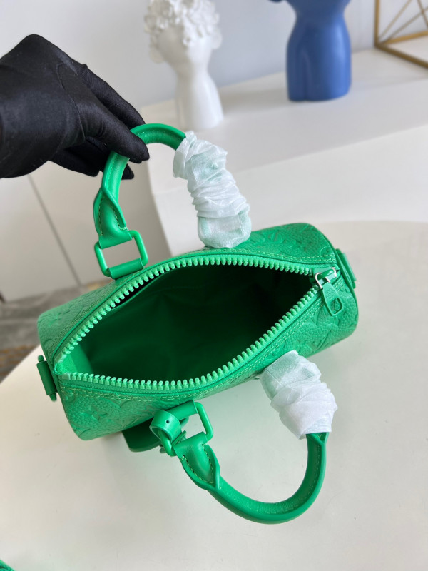 l0*is V*t0n keepall bandouliÈre 25