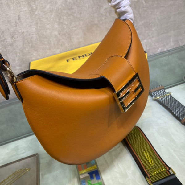 F**di small croissant