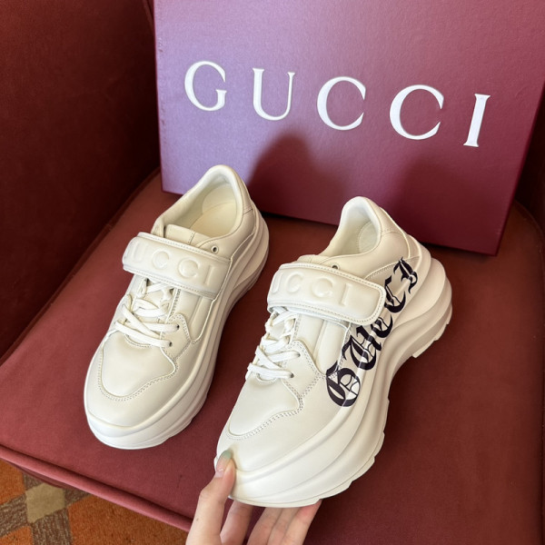 G*u*i men&women sneakers