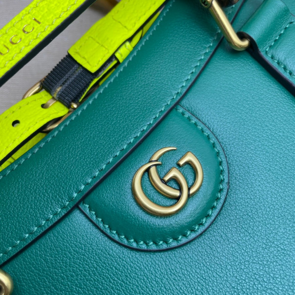 G*u*i diana medium tote bag