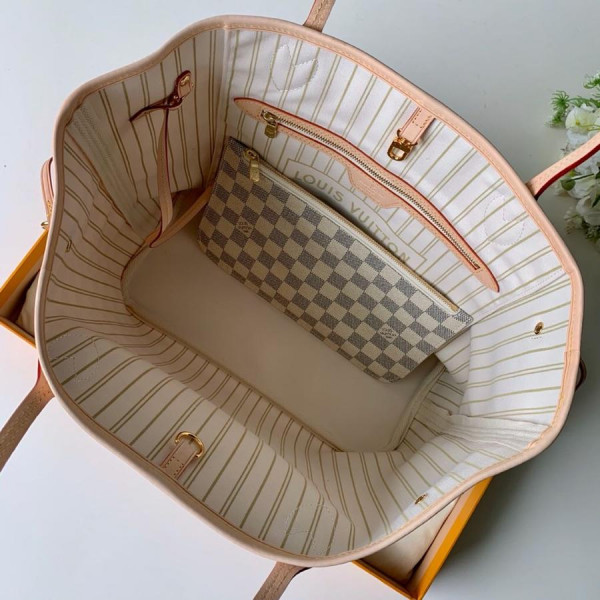 l0*is V*t0n neverfull mm