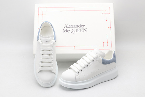 ale*d*r M*Q*en oversized sneaker