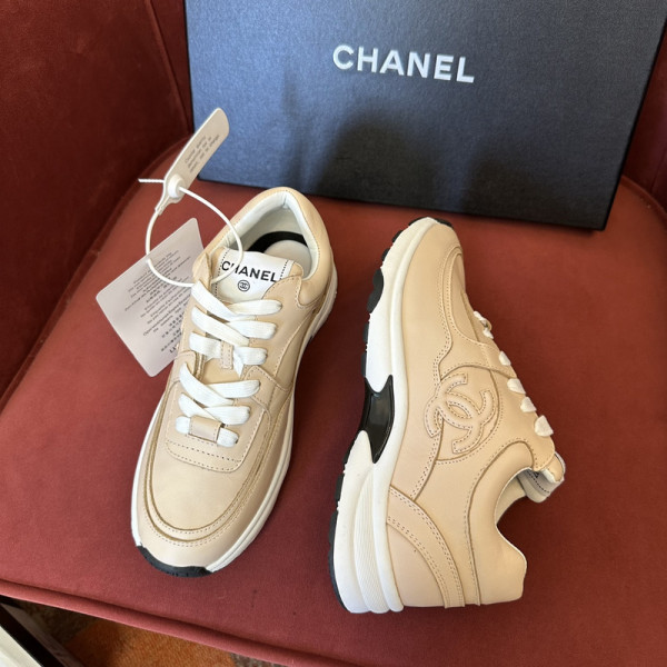 CL WOMEN SNEAKER