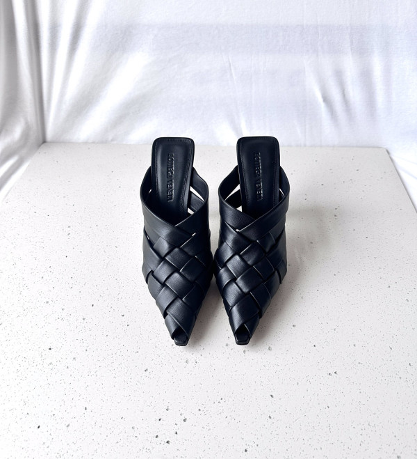 bo*te*ga Ve*ne*ta alfie mule