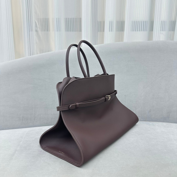 T*e R0w belt margaux