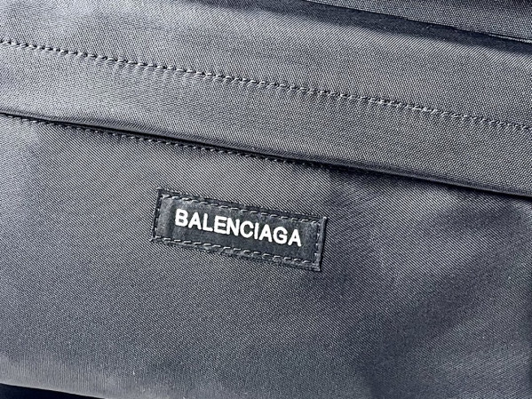 Ba*len*cia*ga backpack