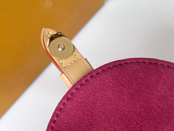 l0*is V*t0n micro chantilly