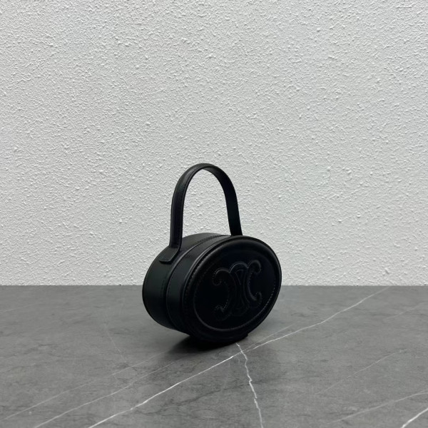 OVAL BAG CUIR TRIOMPHE CLUTCH