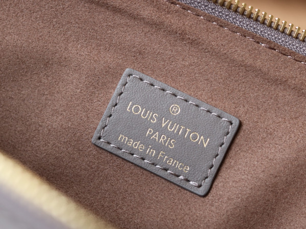 l0*is V*t0n coussin mm-34*24*12cm