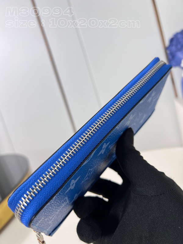 l0*is V*t0n zippy wallet-10*20*2 cm