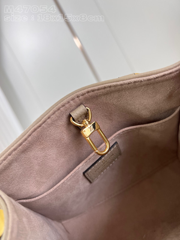 l0*is V*t0n onthego bb-18*15*8.5cm