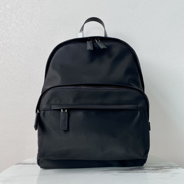 Pra*a backpack-29*40*17cm