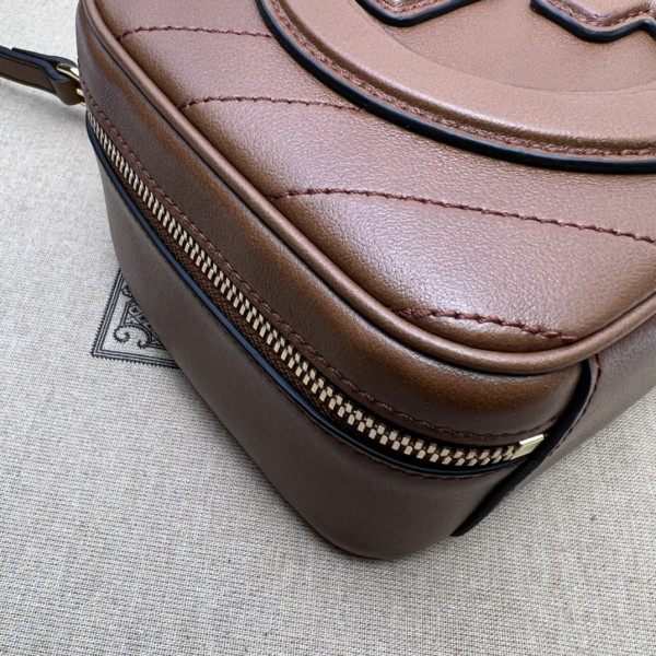 G*u*i blondie top handle bag