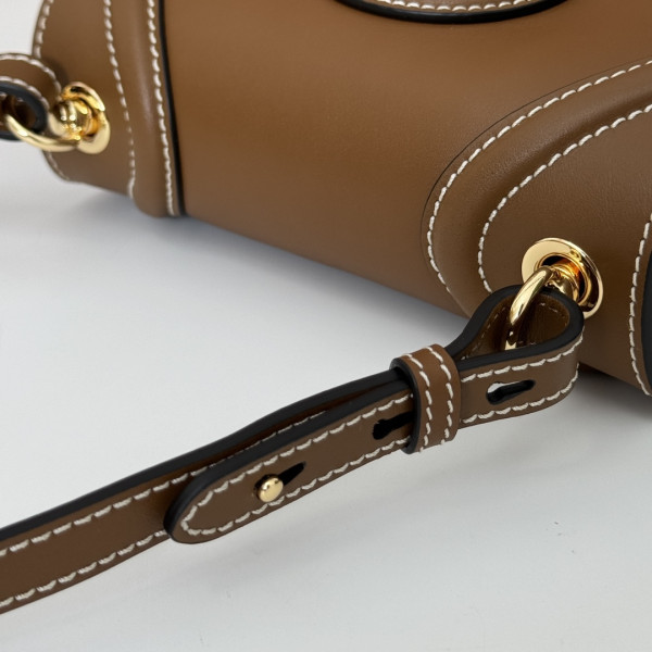 G*u*i blondie mini shoulder bag-21.5*11*8cm