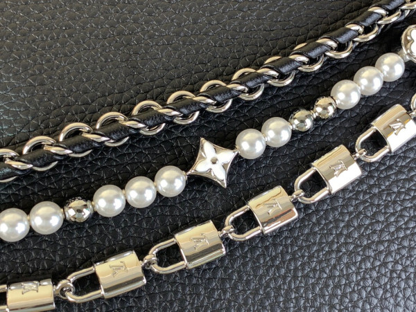 l0*is V*t0n capucines bb-27*18*9cm