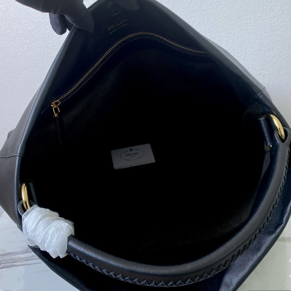 Pra*a large leather shoulder bag