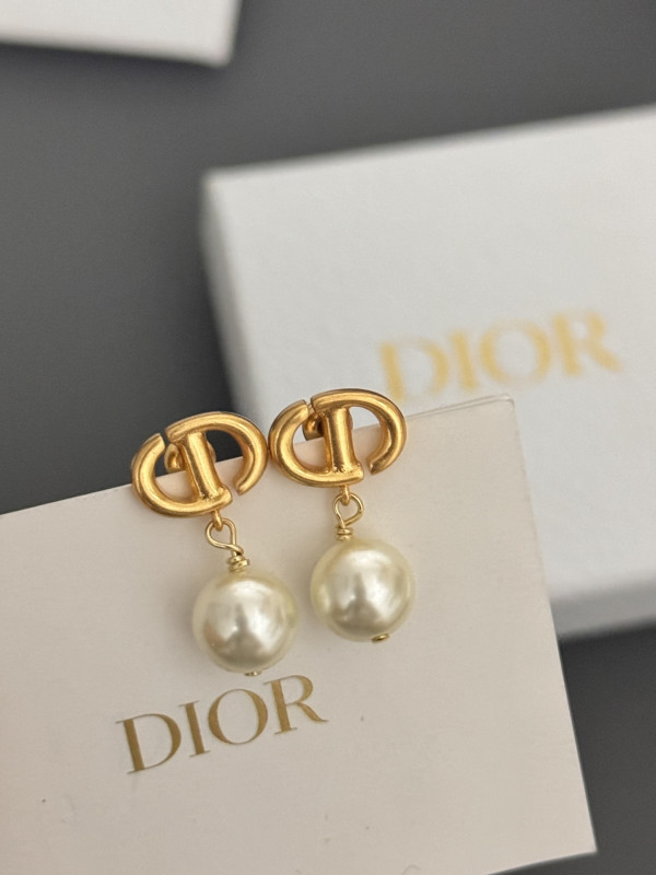 DIRO EARRINGS