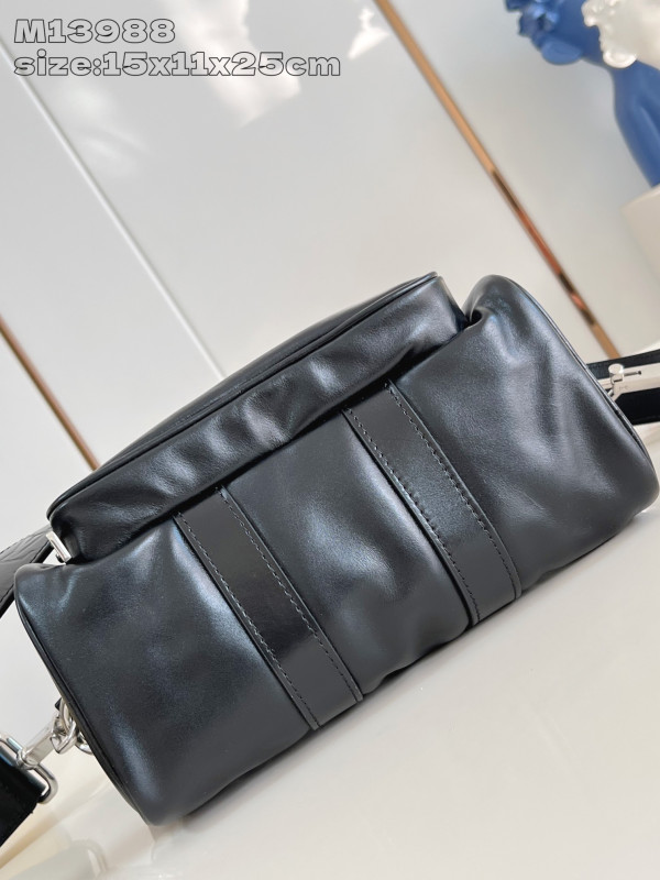 l0*is V*t0n keepall bandouliÈre 25