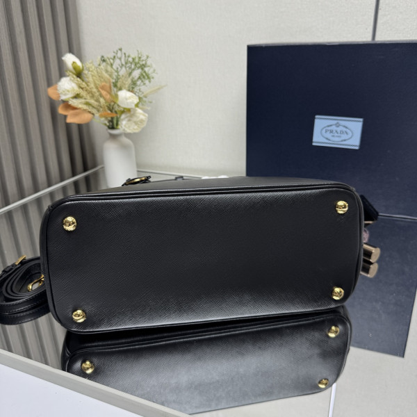 Pra*a large galleria leather bag-32*24*14cm