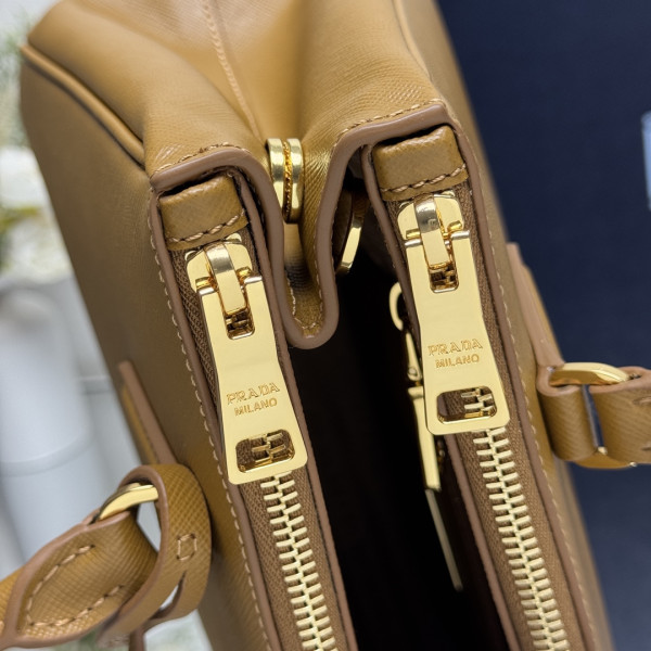 Pra*a medium galleria leather bag-28*20*12cm