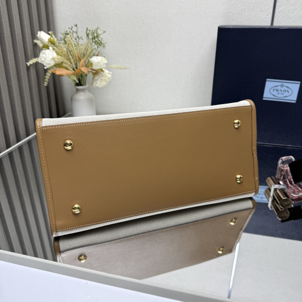 Pra*a medium linen blend and leather tote bag - 35*22.5*18cm