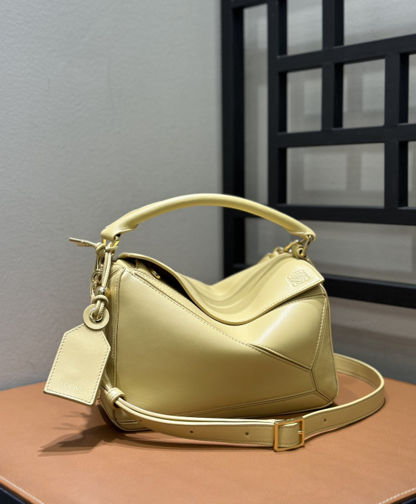 Lowee Small Puzzle Bag-24*16*10.5cm