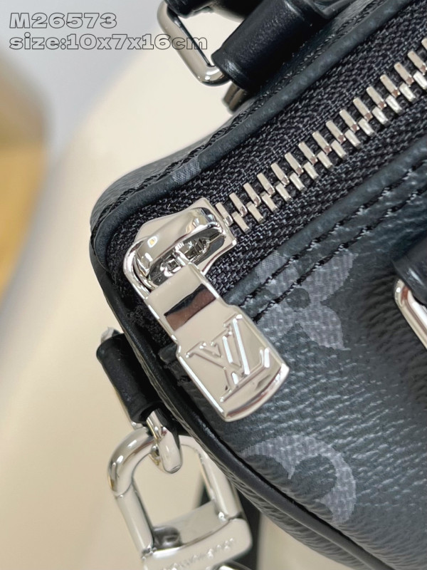 l0*is V*t0n nano speedy-16-10-7.5cm