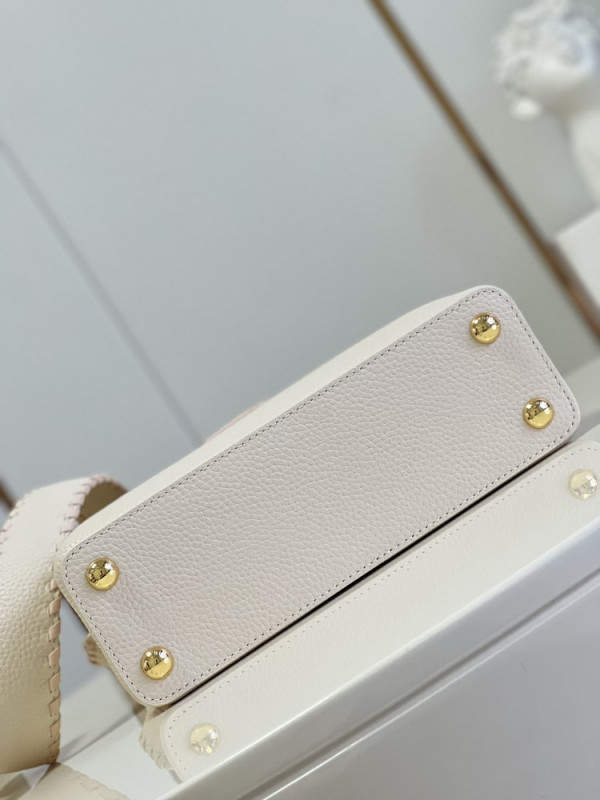 l0*is V*t0n capucines bb